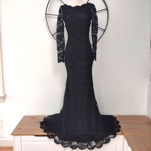 Emilio Pucci | Dresses | Emilio Pucci Black Lace Runway Bodycon Formal  Ballgown Xs 595 | Poshmark